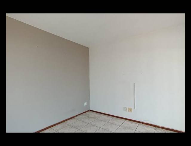 2 BEDROOM TOWNHOUSE FOR SALE IN NORTHCLIFF